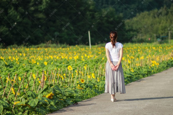 “武汉机场出行，舒适按摩上门来”